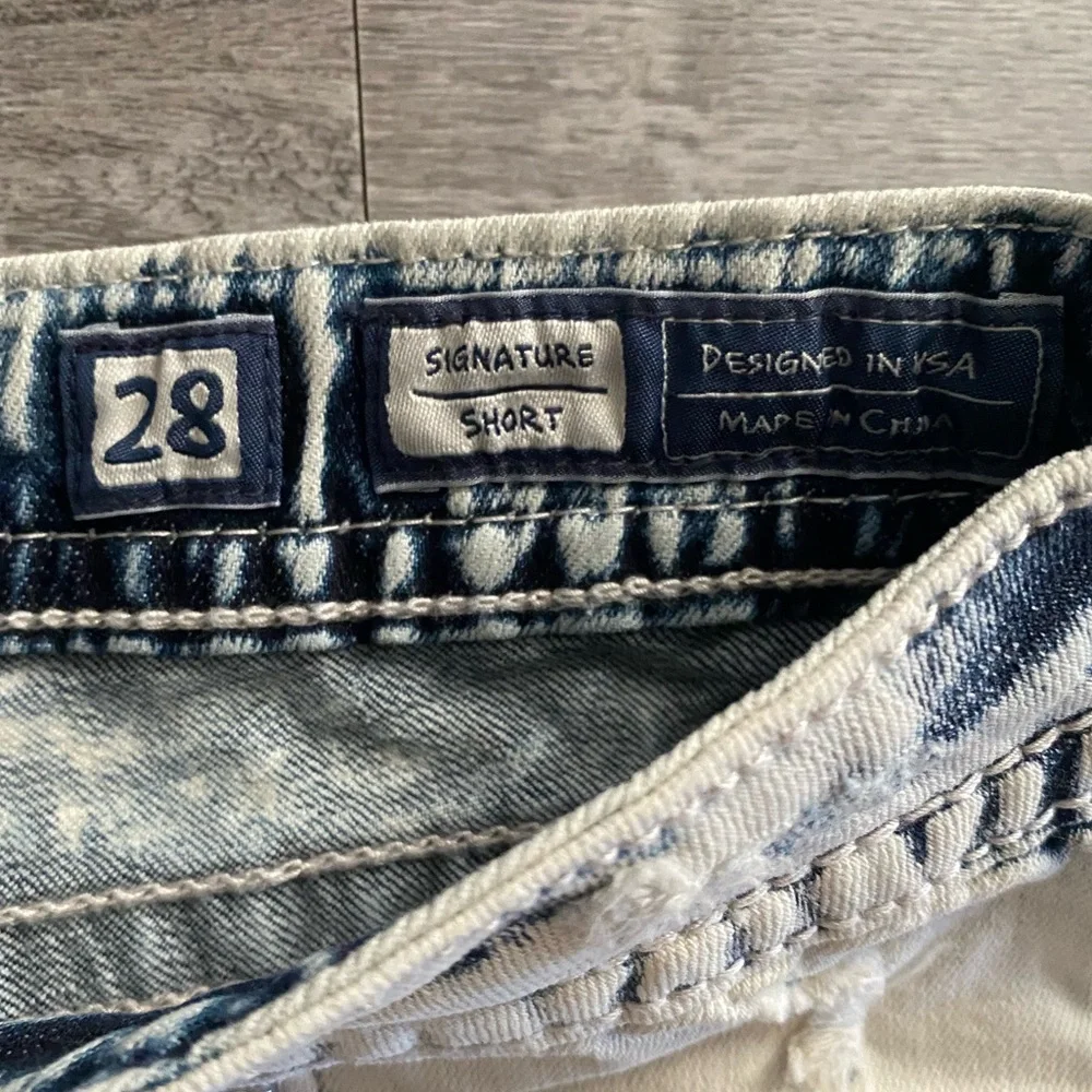 Miss Me Denim Shorts NWT - Picture 7 of 9
